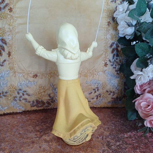 VINTAGE Avon Sweet Honesty Skip A Rope Perfume Decanter Collectible Bottle - Picture 5 of 11